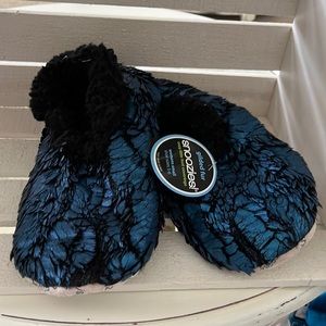 Snoozie slippers